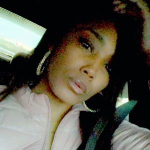 Meet your Posher, Juanniesha